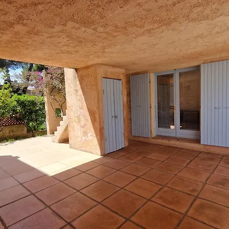 : 2 Pieces, Jardin Prive, Proche Et Port, Wifi, Parking - Fr-1-335-161 شقة *